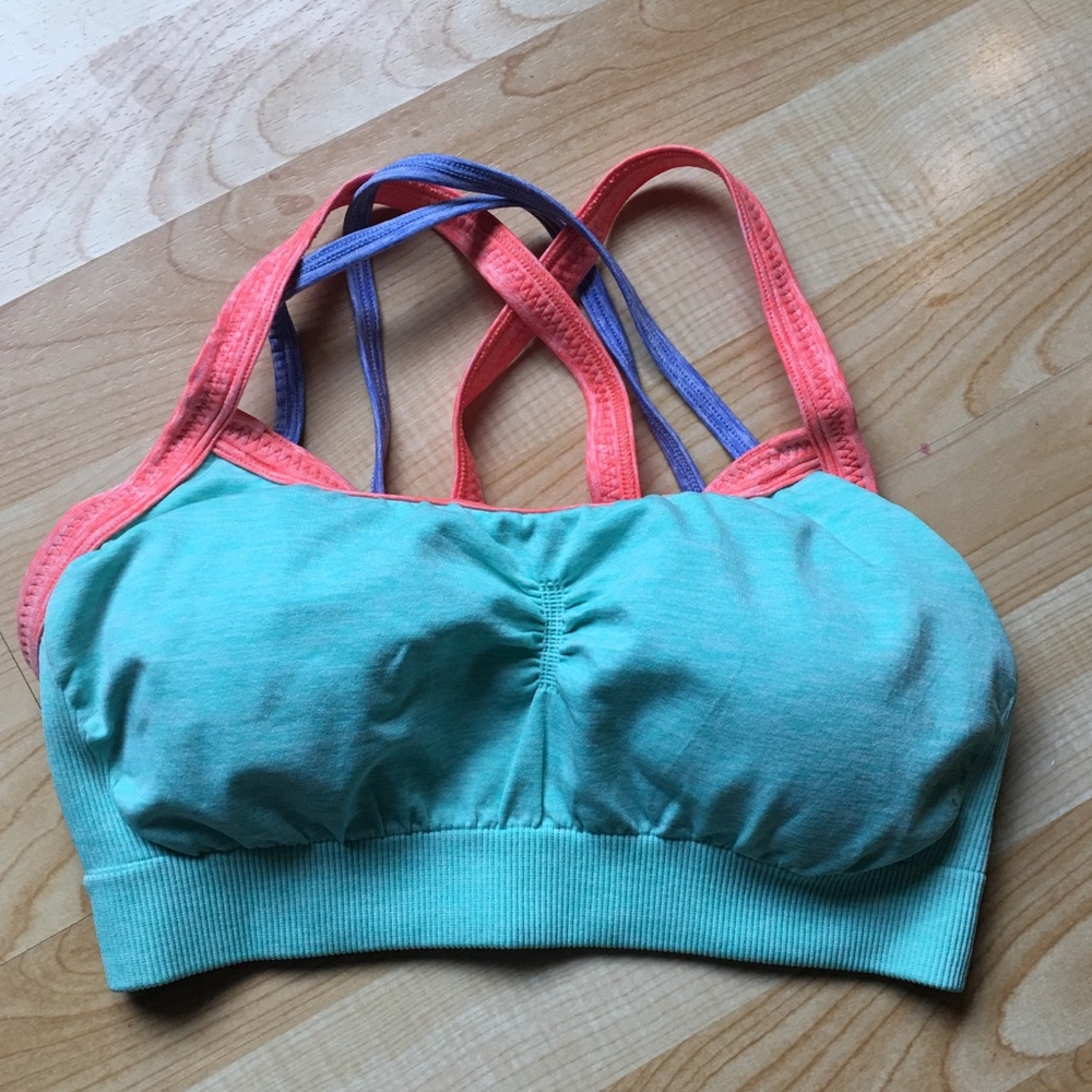Victoria’s Secret VSX sport bra Medium